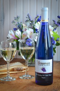 Veramar Vineyards Riesling/Vidal